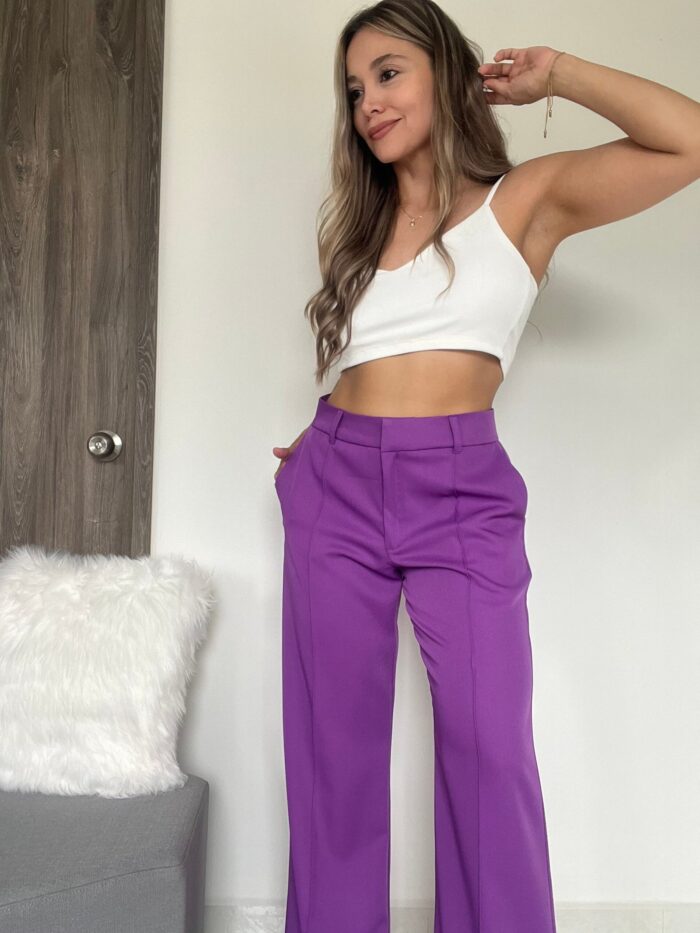 Ref. 067: Pantalón recto semiceñido - púrpura - Image 1