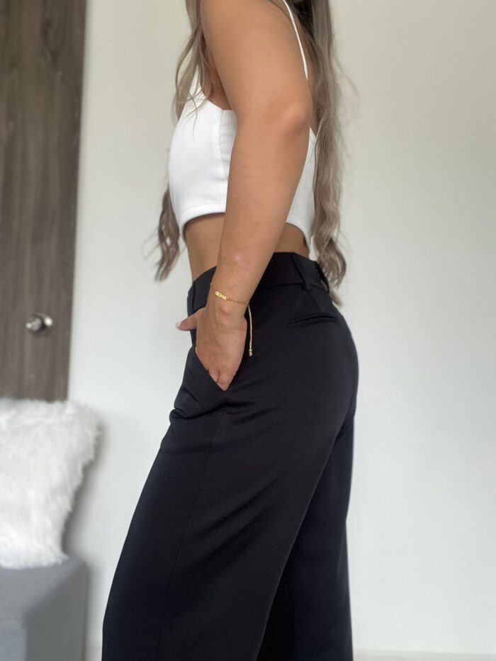 Ref. 067: Pantalón recto semiceñido - negro - Image 2