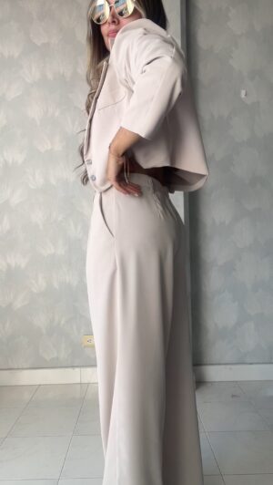 Ref. 074: Blazer corto y Pantalón recto - nude - Image 8
