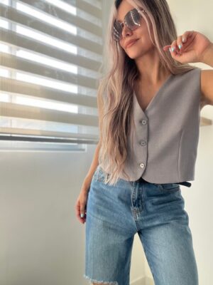 Ref. 025: Chaleco corto con tira posterior - gris claro - Image 2