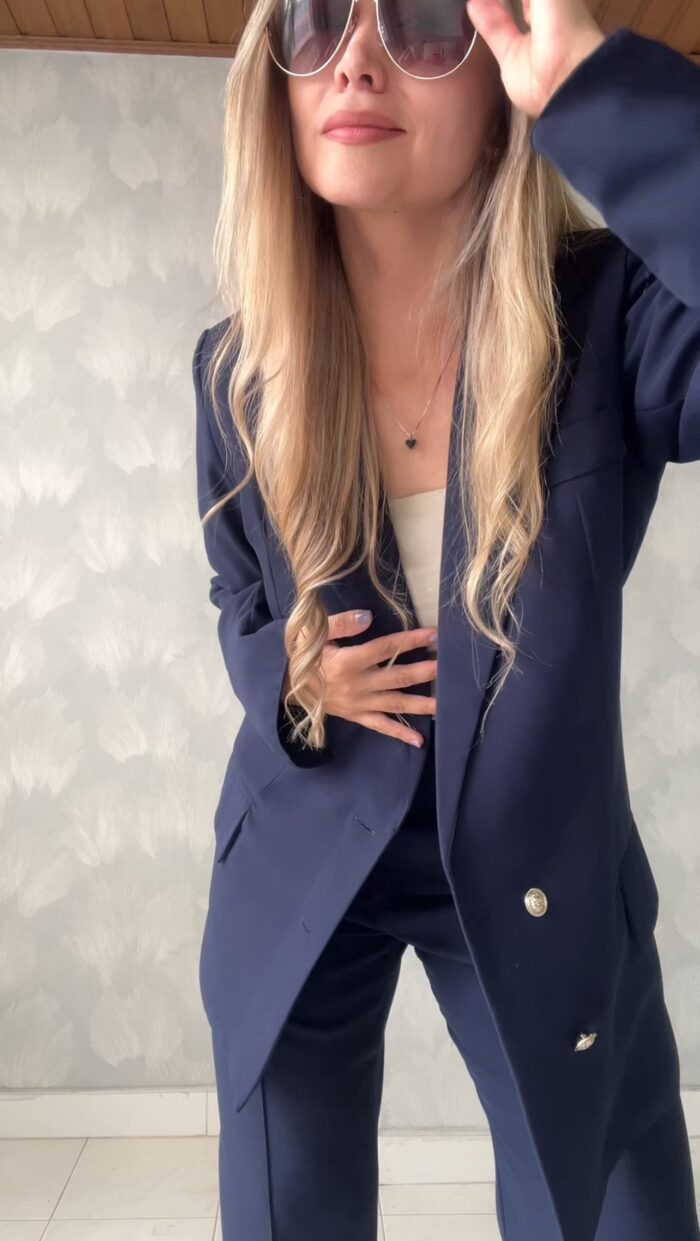 Ref.077: Blazer semioversize y pantalón clásico semicampana - azul oscuro - Image 3