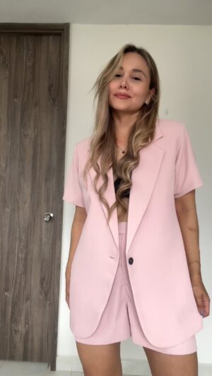 Ref. 078: Blazer semioversize manga corta y Short clásico - palo de rosa - Image 8