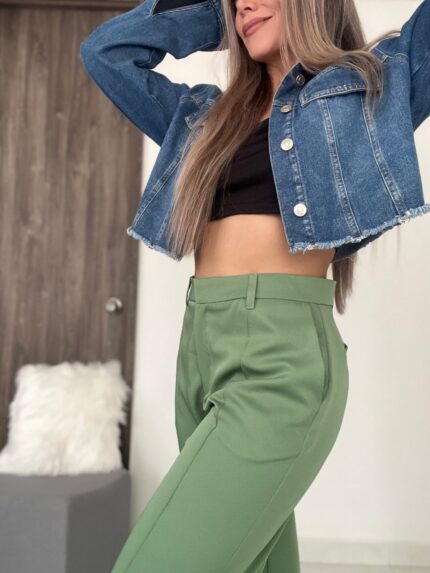 Ref. 067: Pantalón recto semiceñido - verde salvia