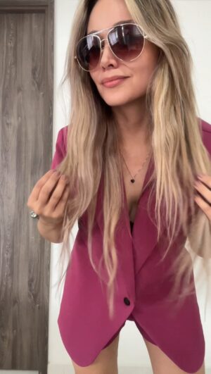 Ref. 078: Blazer semioversize manga corta y Short clásico - cereza - Image 5