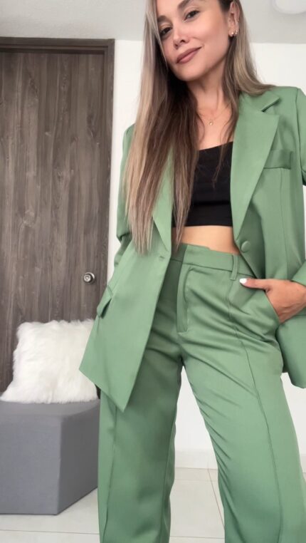 Ref. 067: Set formal pantalón y blazer semiceñido - verde salvia