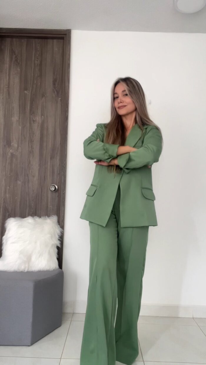 Ref. 067: Set formal pantalón y blazer semiceñido - verde salvia - Image 2