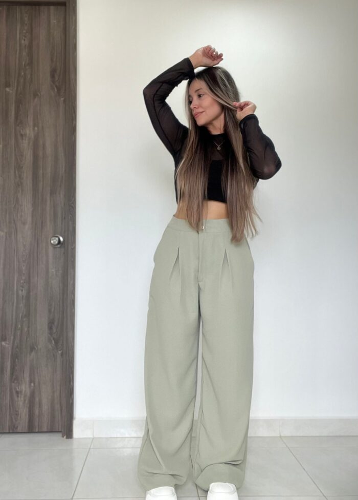 Ref. 015: Pantalón corte clásico en color verde nude - Image 6