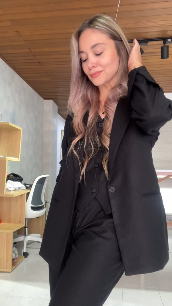 Ref. 083: Blazer, Chaleco y Pantalón en lino - negro - Image 4