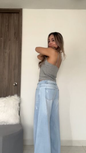 Ref. 070: Jean descaderado estilo "wide leg" - Image 8