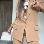 Ref. 057: Blazer semioversize - color camel