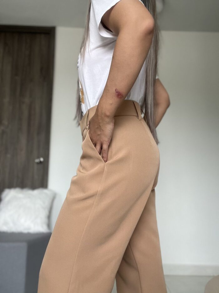 Ref. 057: Pantalón semicampana clásico - camel - Image 5
