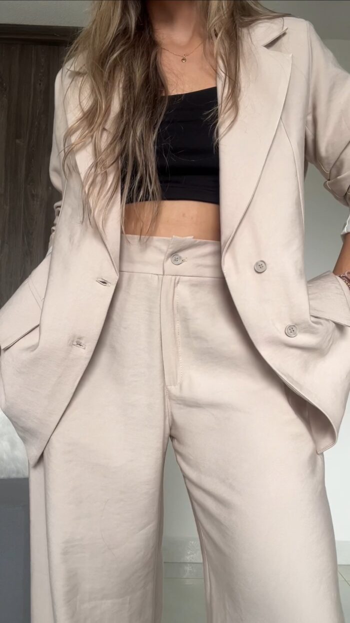 Ref. 059: Blazer oversize liviano - color crema nude - Image 2