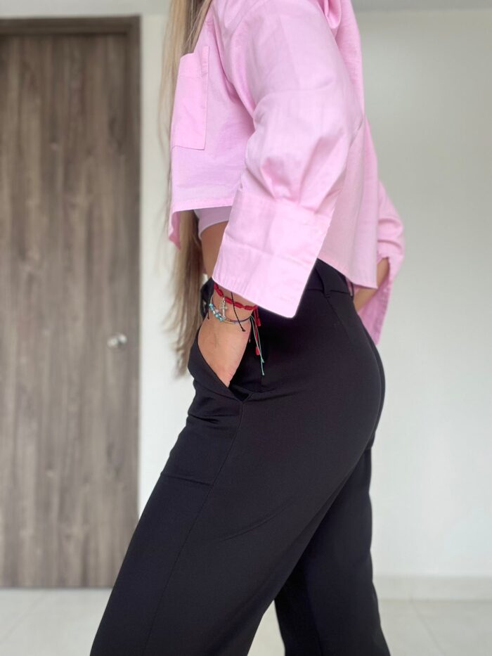 Ref. 017: Pantalón clásico semicampana color negro - Image 3