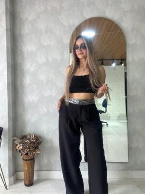 Ref. 009: Pantalón recto pretina brillante en color negro - Image 7