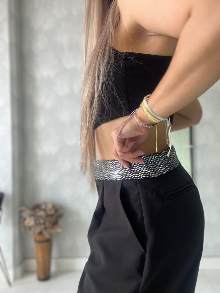 Ref. 009: Pantalón recto pretina brillante en color negro - Image 3