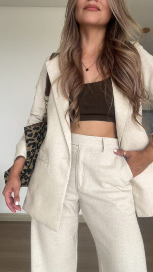 Ref. 072-1: Blazer clásico en lino - beige - Image 17