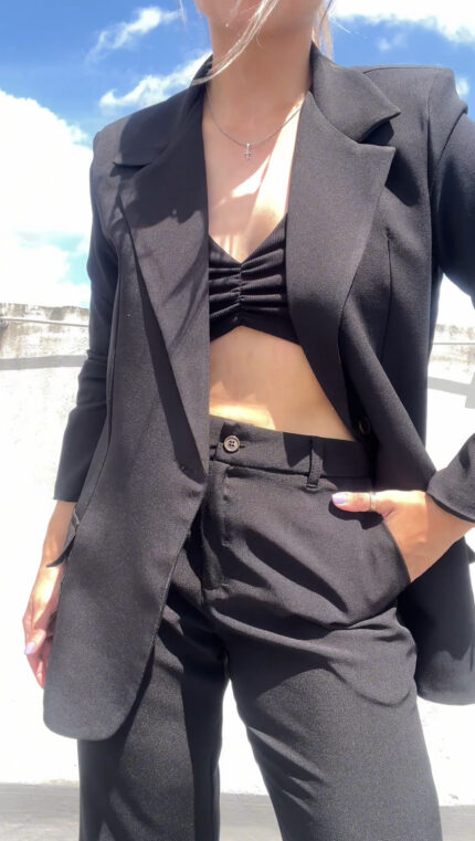 Ref. 088 Set Veraniego: Blazer redondeado y pantalón semicampana-Negro