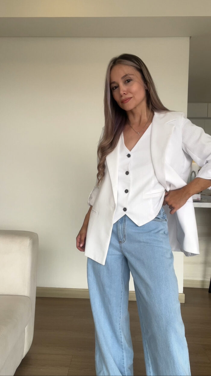 Ref.091:Blazer y Chaleco Clásico En Lino-Blanco - Image 3