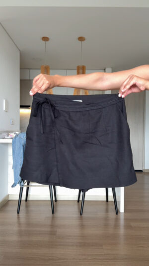 Ref.092:Falda Short Y Body -Negro-Azul Bebé - Image 6