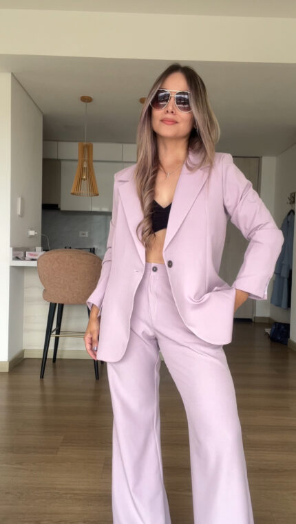 Ref. 088 Set Veraniego: Blazer redondeado y pantalón semicampana-Mora Leche