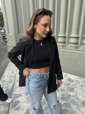 Ref.095:Blazer semioversize-Negro Con Rayas - Image 3