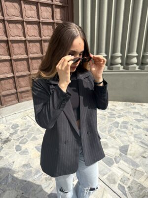 Ref.095:Blazer semioversize-Negro Con Rayas - Image 9