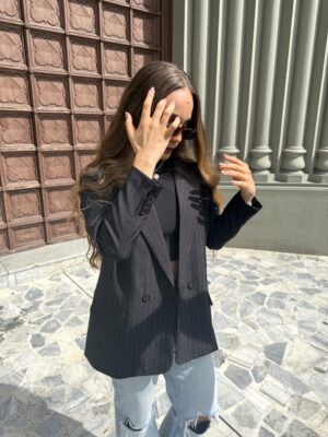 Ref.095:Blazer semioversize-Negro Con Rayas - Image 6