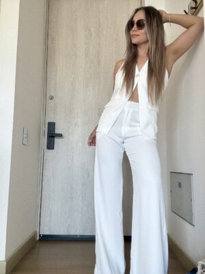 Ref. 089: Blusa Chaleco y Pantalón clásico- Blanco - Image 2