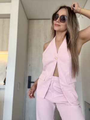 Ref. 089: Blusa Chaleco y Pantalón clásico- Rosado Bebé - Image 4