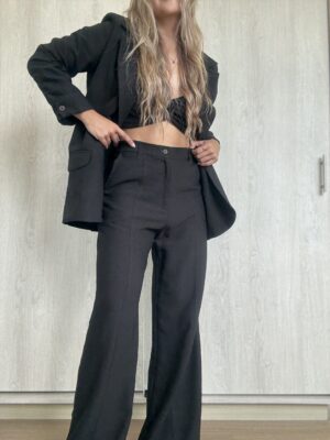 Ref. 098: Set Fresco de Blazer Oversize y pantalón semicampana con corte -Negro - Image 5