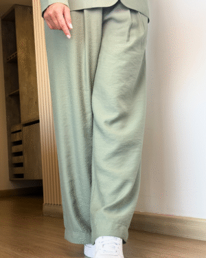 Ref.107: Blazer y Pantalón Ancho con Prenses- Verde Oliva - Image 5