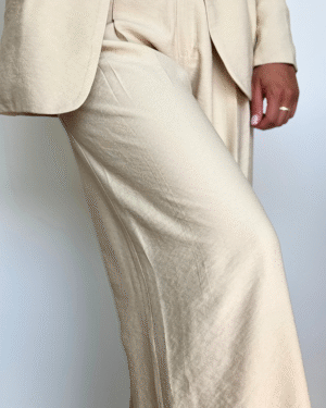 Ref.107: Blazer y Pantalón Ancho con Prenses- Vainilla - Image 6