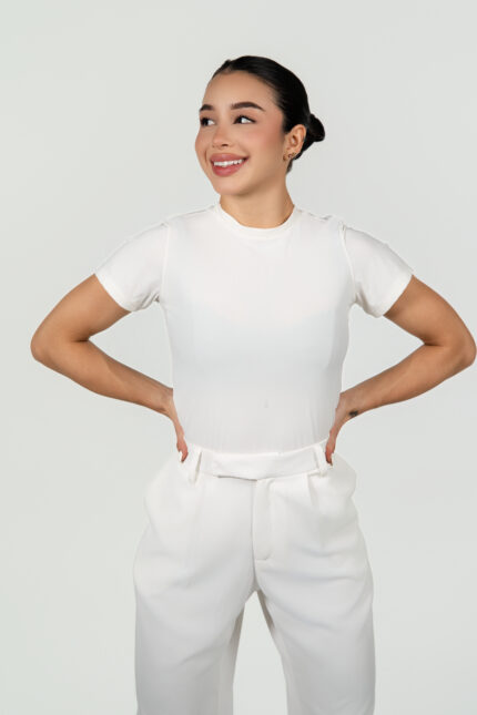 Ref.113-1: Basica Estilo Body Manga corta - Hueso