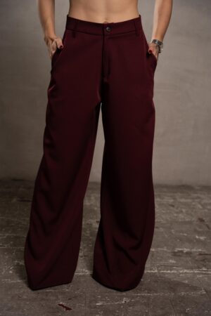 Ref.115: Pantalón Vioka Rojo Vino