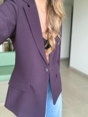 Ref. 117: Blazer Largo Semi-Oversize Berenjena