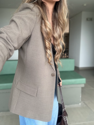 Ref. 117: Blazer Largo Semi-Oversize Verde Trigo - Image 5