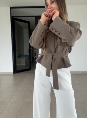 Ref. 116: Blazer Corto Oversize verde Trigo - Image 4